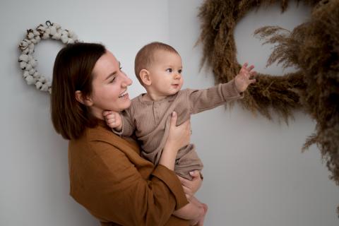 Бежевые мамы: почему стремление к идеальному интерьеру мешает ребёнку развиваться Бежевые мамы: почему стремление к идеальному интерьеру мешает ребёнку развиваться