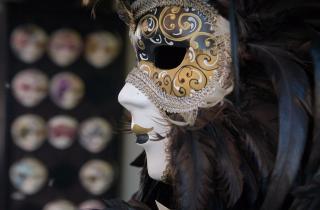 Кто скрывался под Железной маской? Тайна самого секретного узника всех времён и народов