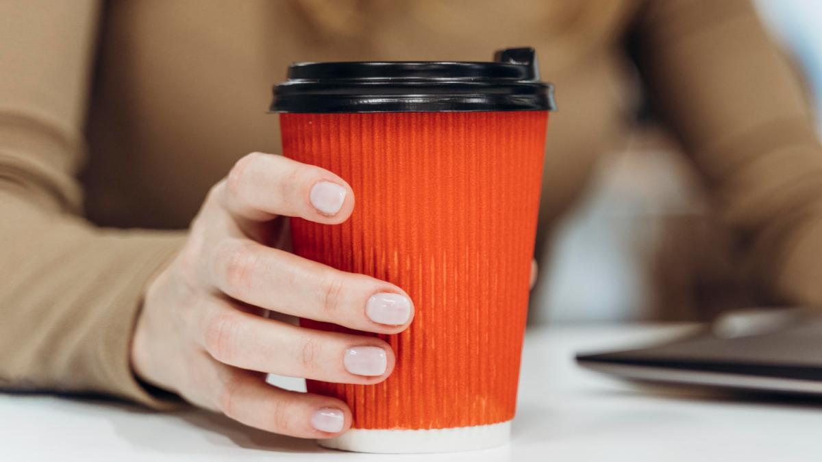 Стаканчик кофе