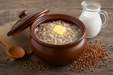 Гречка без варки: как замачивание помогает сохранить питательные вещества — гастроэнтеролог Вялов