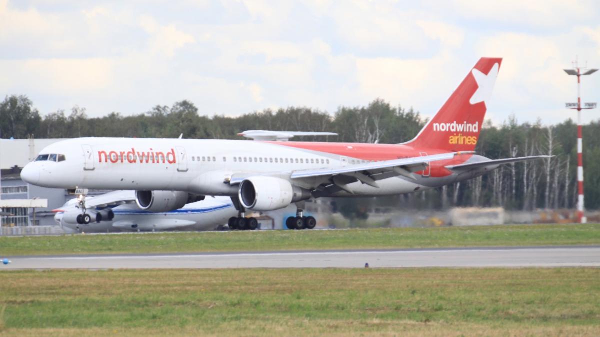 VQ-BAL Boeing 757 Nordwind Airlines (7976416528) VQ-BAL Boeing 757 Nordwind Airlines (7976416528)