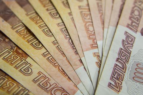 Как заработать на рубле: 3 совета от эксперта