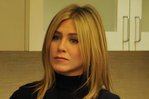 Гардероб, макияж и уход за собой: секреты стиля Дженнифер Энистон