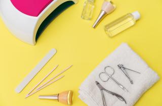 Как сделать акриловые ногти, чтобы они держались до 8 недель — советы мастеров