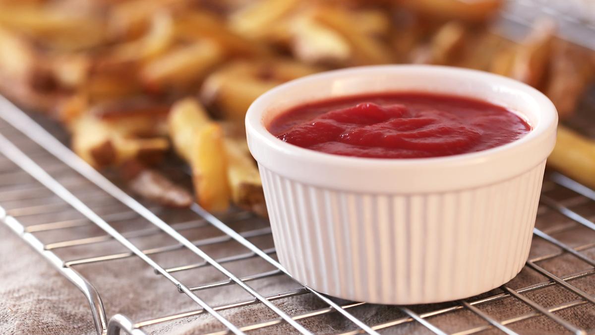 Кетчуп с картошкой фри Кетчуп с картошкой фри