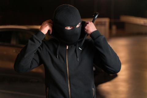 Жителя Елизово приговорили к 8 годам колонии за вооружённое ограбление организации