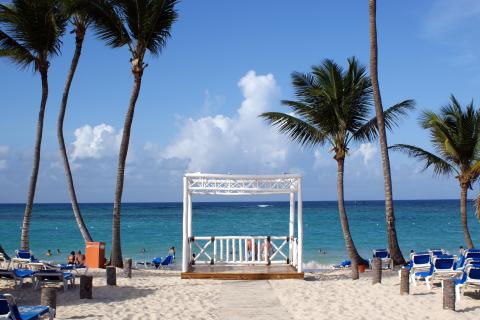 Российские туристы не жаловались на закрытие неба над Карибами — АТОР