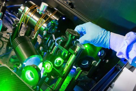 IBM представила квантовые процессоры Nighthawk и Loon — учёные