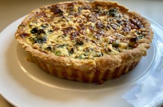 Французский киш подходит для завтрака и ужина — Едим Дома