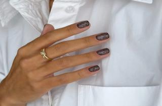 Нейлоновые ногти выходят в тренд зимой 2025 года