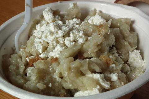 Рыбная масса обеспечила нежную текстуру галушек — шеф-повара