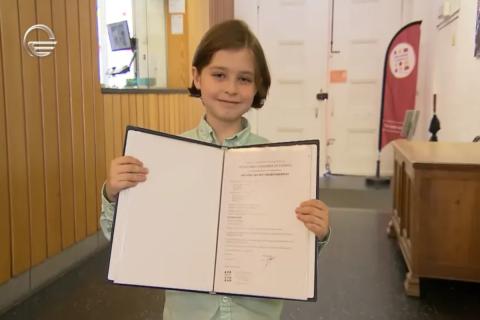 Бельгийский подросток получил докторскую степень по квантовой физике в 15 лет