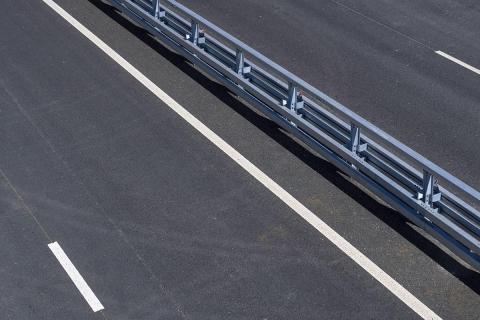 Завершен первый этап ремонта дороги в Угольных Копях на Чукотке — ИА Чукотка