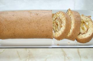 Творожный рулет с шоколадом можно легко приготовить за 35 минут — кулинарный блогер