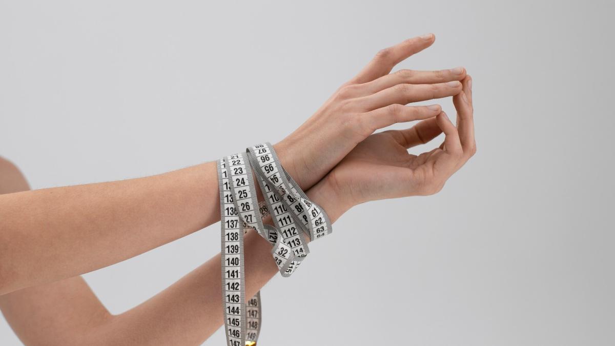 Как справиться с анорексией