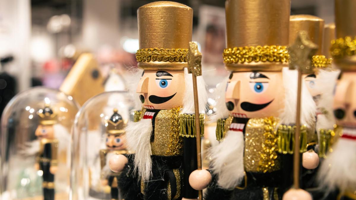 Елочные игрушки