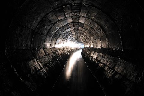 Канализационный коллектор в Калининграде