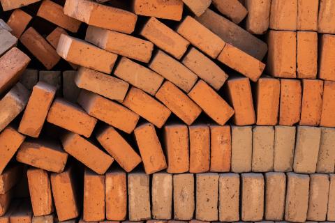 Учёные России и Китая создали композитные кирпичи с повышенной теплоизоляцией