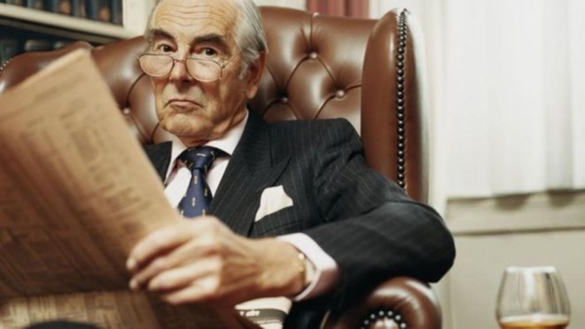 Солидный мужчина Солидный мужчина