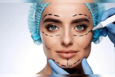 Женская внешность как инструмент в бизнесе: роль пластической хирургии