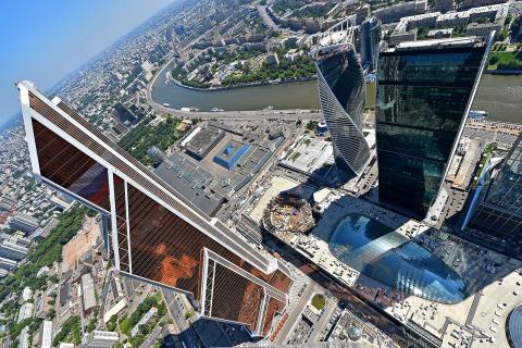 Туризм в Москве: как гости приносят миллиарды