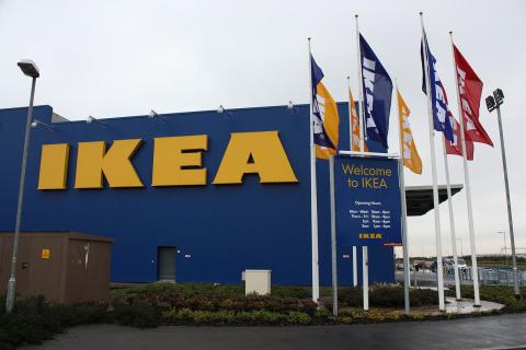 ВЦИОМ: россияне перестали болезненно реагировать на уход McDonald’s и IKEA