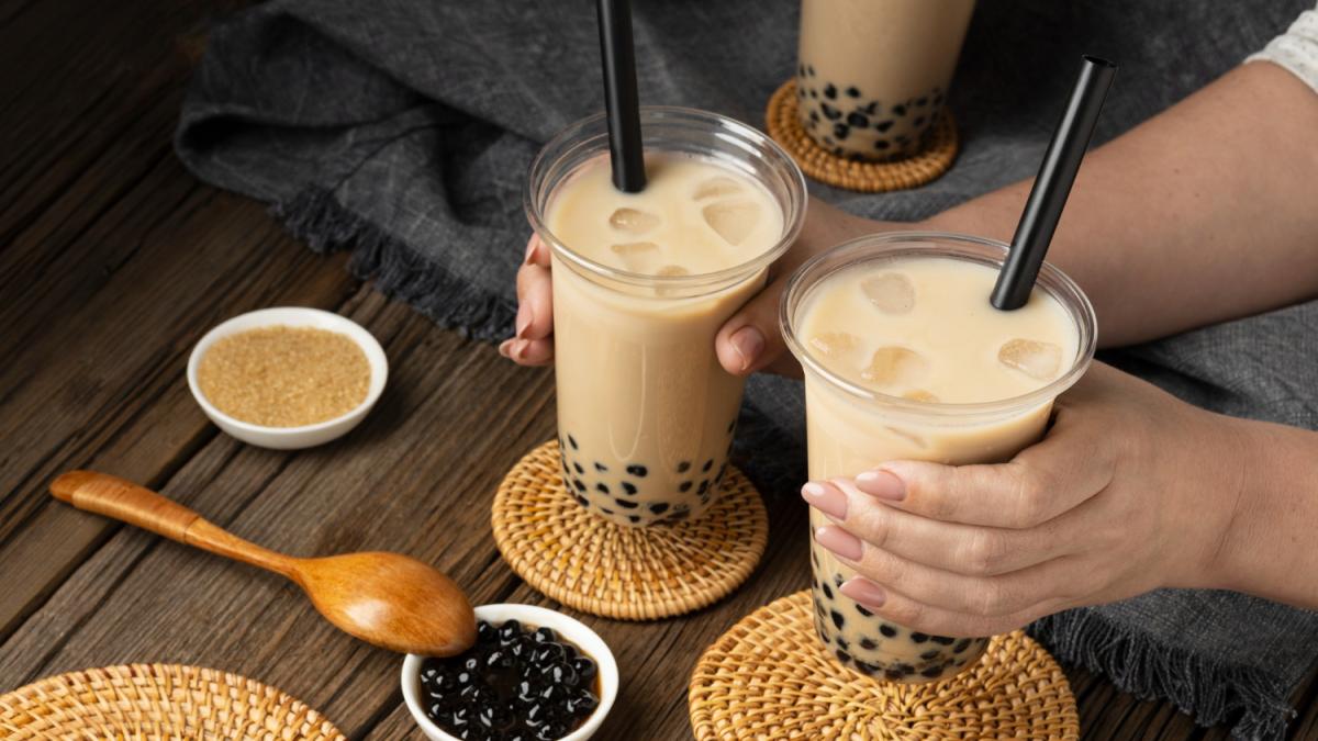 Чай - bubble tea с шариками тапиоки