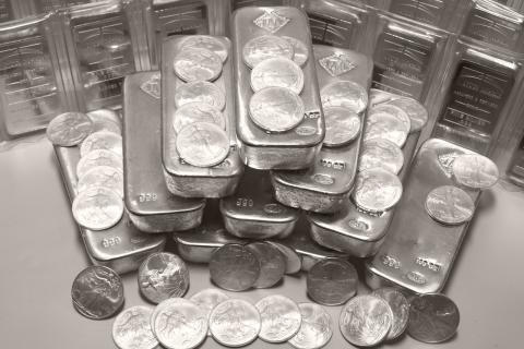 Серебро стало самым доходным драгметаллом 2025 года — The Telegraph