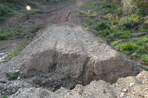Размытая дорога - panoramio (2)