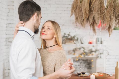 Старшие сёстры формируют у младших братьев уважительное общение — SELF