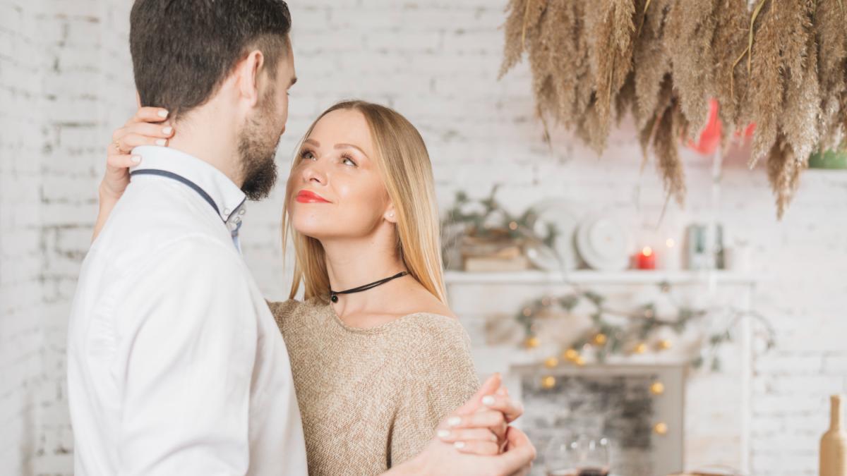 Астрология и романтический ужин