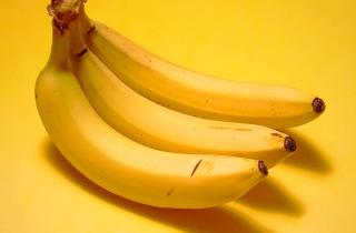 Орехи и шоколад формируют акцент вкуса в Банановой ладье — Едим Дома