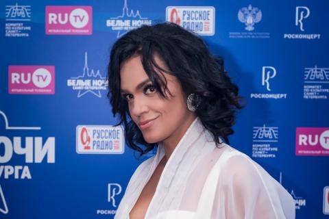 Слава эмоционально отреагировала на исход дела о квартире Долиной