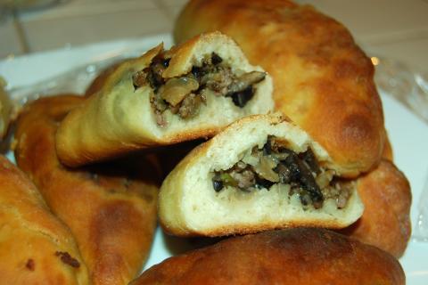 Калитки с начинкой из леса: простой рецепт для всей семьи