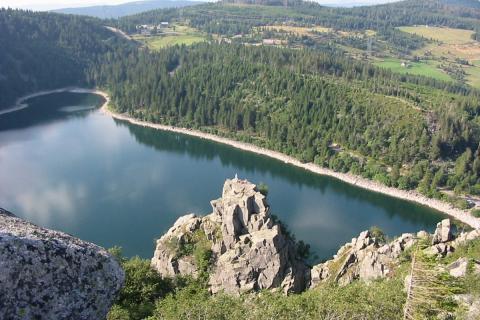 Озёра, которые поют, исчезают и даже… закипают