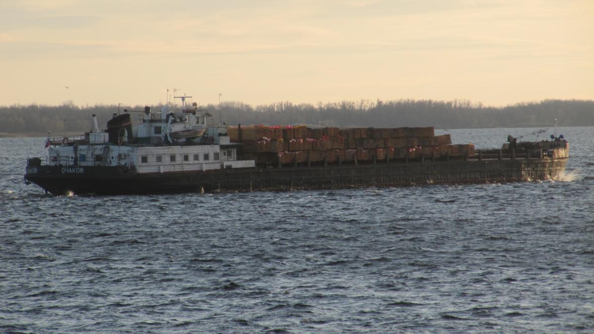 Очаков (сухогруз) возле Саратова