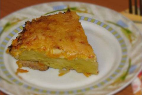 Творожная запеканка с манкой и изюмом идеально подходит для осенних вечеров — кулинары