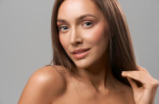 Дерматологи назвали метод skin cycling спасением для раздражённой кожи