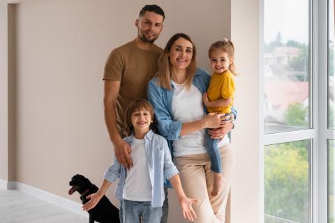 Каждый третий боится потерять работу после рождения ребенка: что дальше