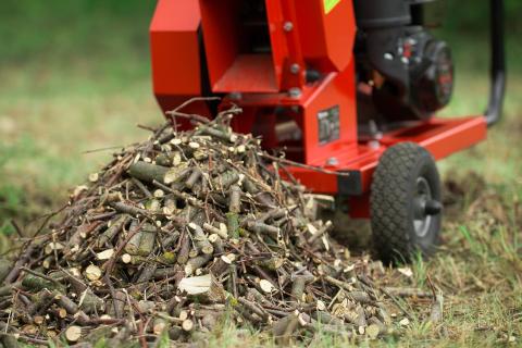 Измельчитель подходит для подготовки компоста — садоводы