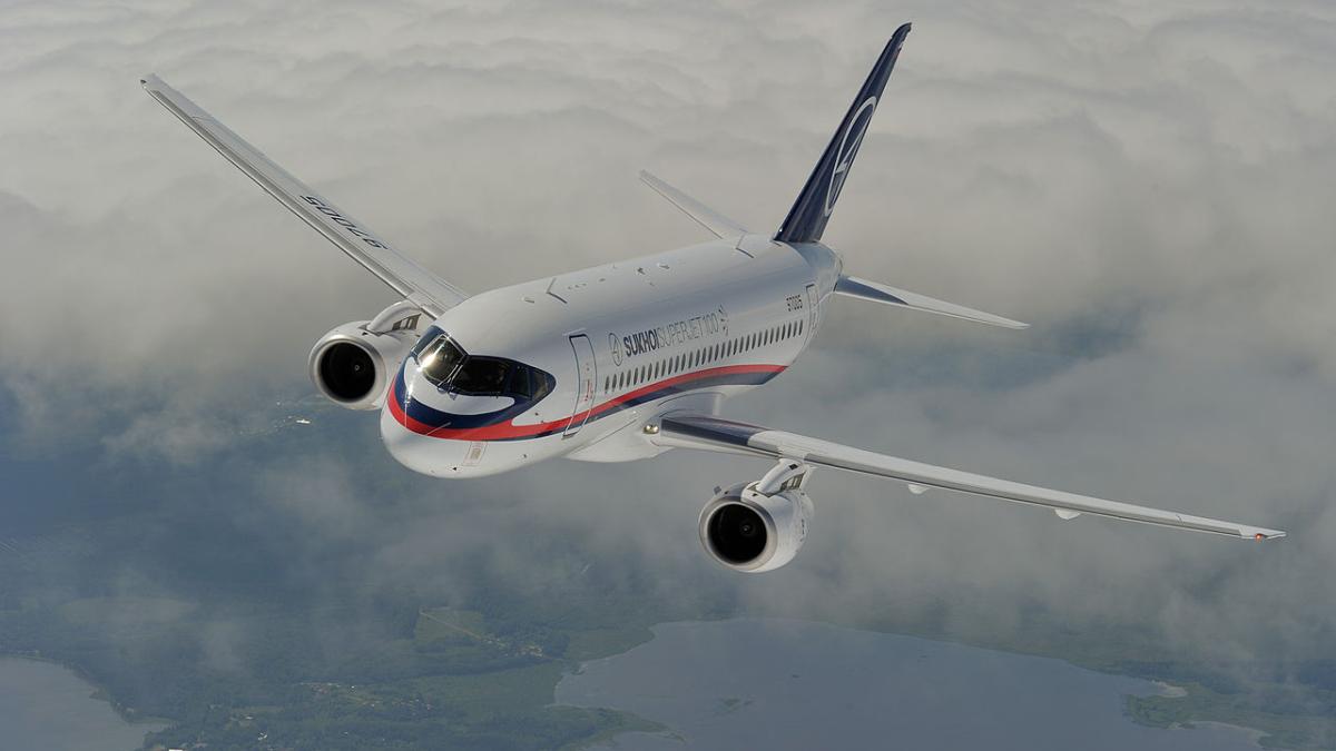 Самолёт Sukhoi Superjet 100