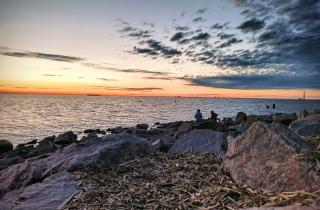 13-летний подросток прыгнул с моста: как мошенники доводят детей до крайности