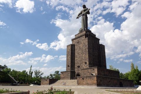 Более 700 тысяч туристов из России посетили Армению с января по август — комитет по туризму