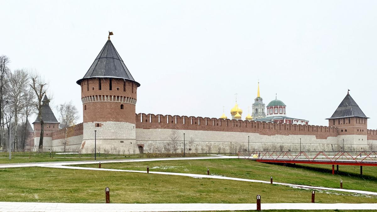 Тула. Башни и стены кремля Тула. Башни и стены кремля
