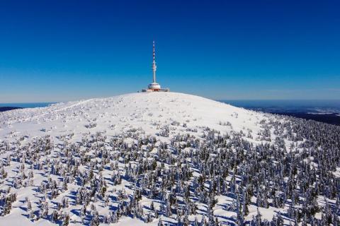 Минцифры: Верхнее Волозеро получило сотовую связь 4G благодаря нацпроекту