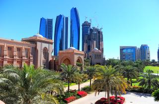 Туристическая задача весны: как выбрать между Египтом и ОАЭ без риска потерять деньги