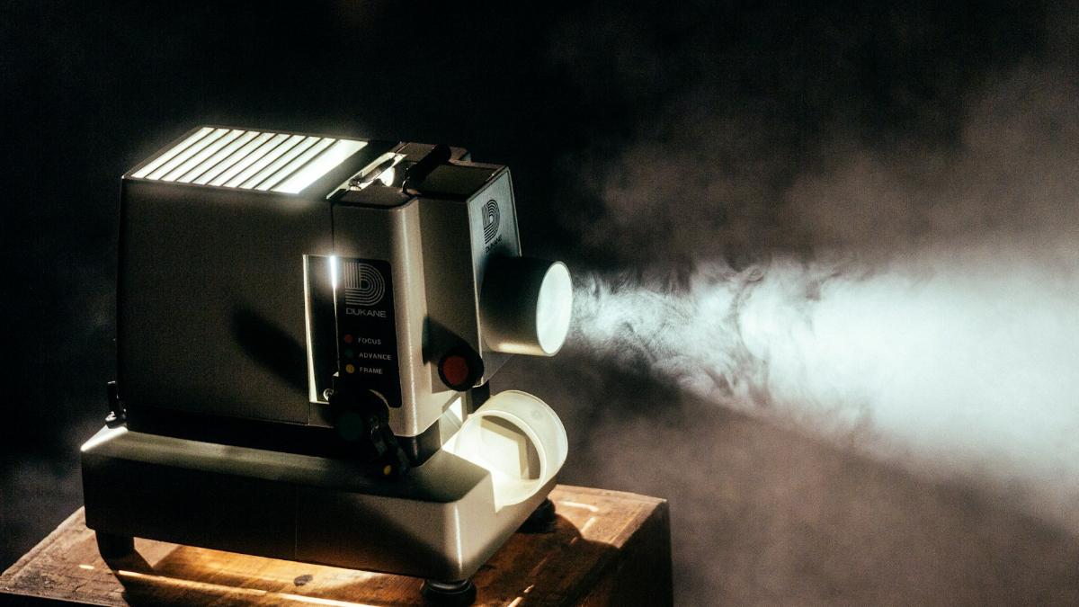 Ретро кинокамера