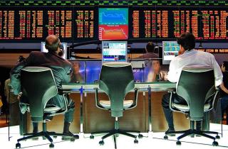 Инвесторы ищут новые пути: найден финансовый продукт надежнее депозитов