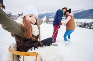 Игры в зимние праздники повышают внимание детей — педагог Ирина Гусинская