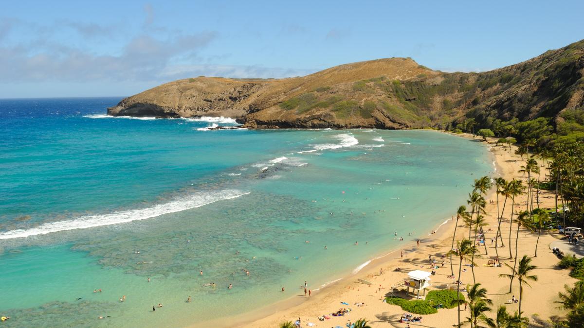 Гавайи, залив Ханаума